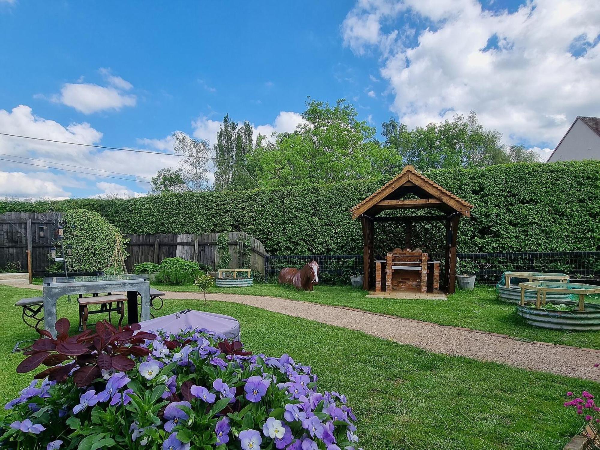 Mac Shack Cottage Ashen ภายนอก รูปภาพ